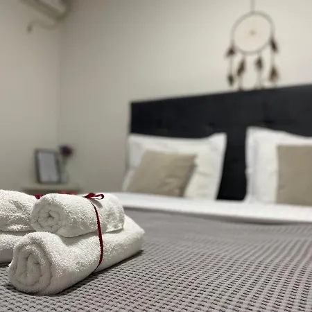 Central Studio Apartments Apartahotel 3*