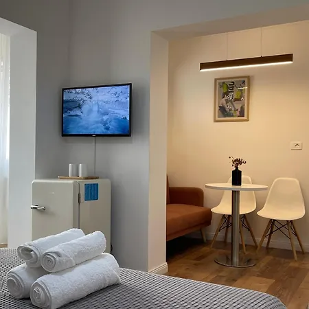 Opera Apartments - Choose Balkans