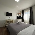Apartahotel Central Studio Apartments