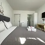 Aparthotel Central Studio Apartments