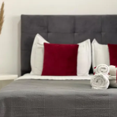 Central Studio Apartments