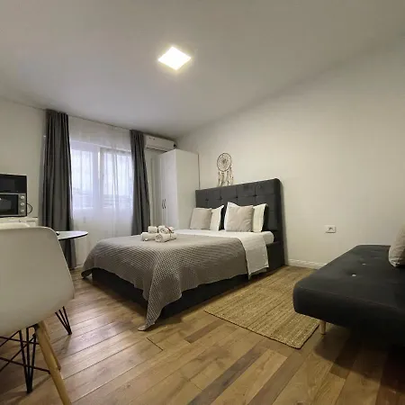 Central Studio Apartments Hotel apartamentowy Tirana