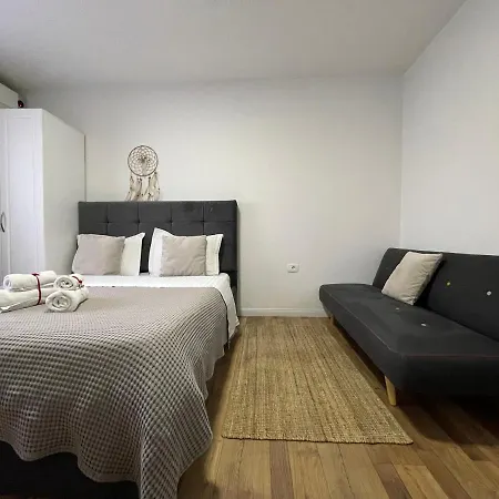 Appart hôtel Central Studio Apartments