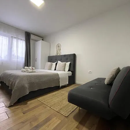 Central Studio Apartments