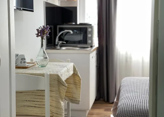 Aparthotel Central Studio Apartments 3*