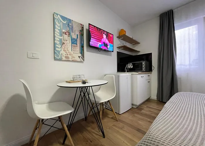 Central Studio Apartments Aparthotel Tirana