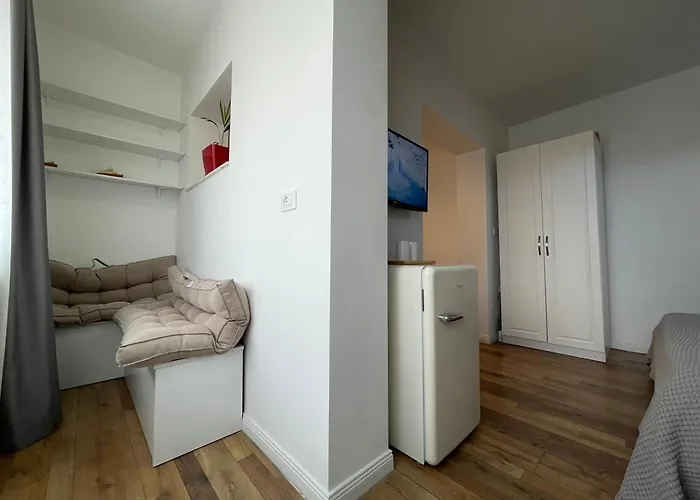 Central Studio Apartments 3*